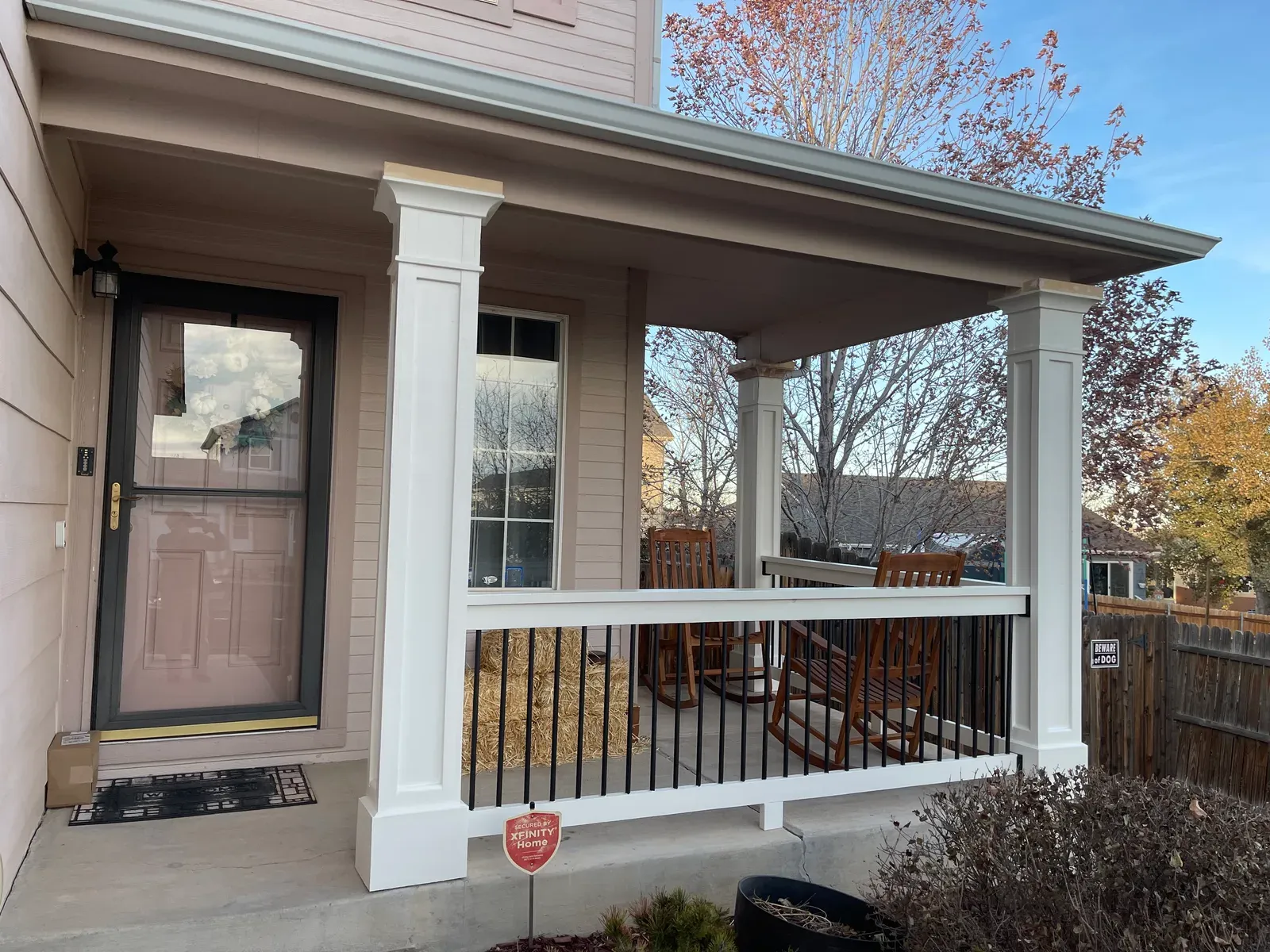 Exterior & front porch — photo 2 of 4