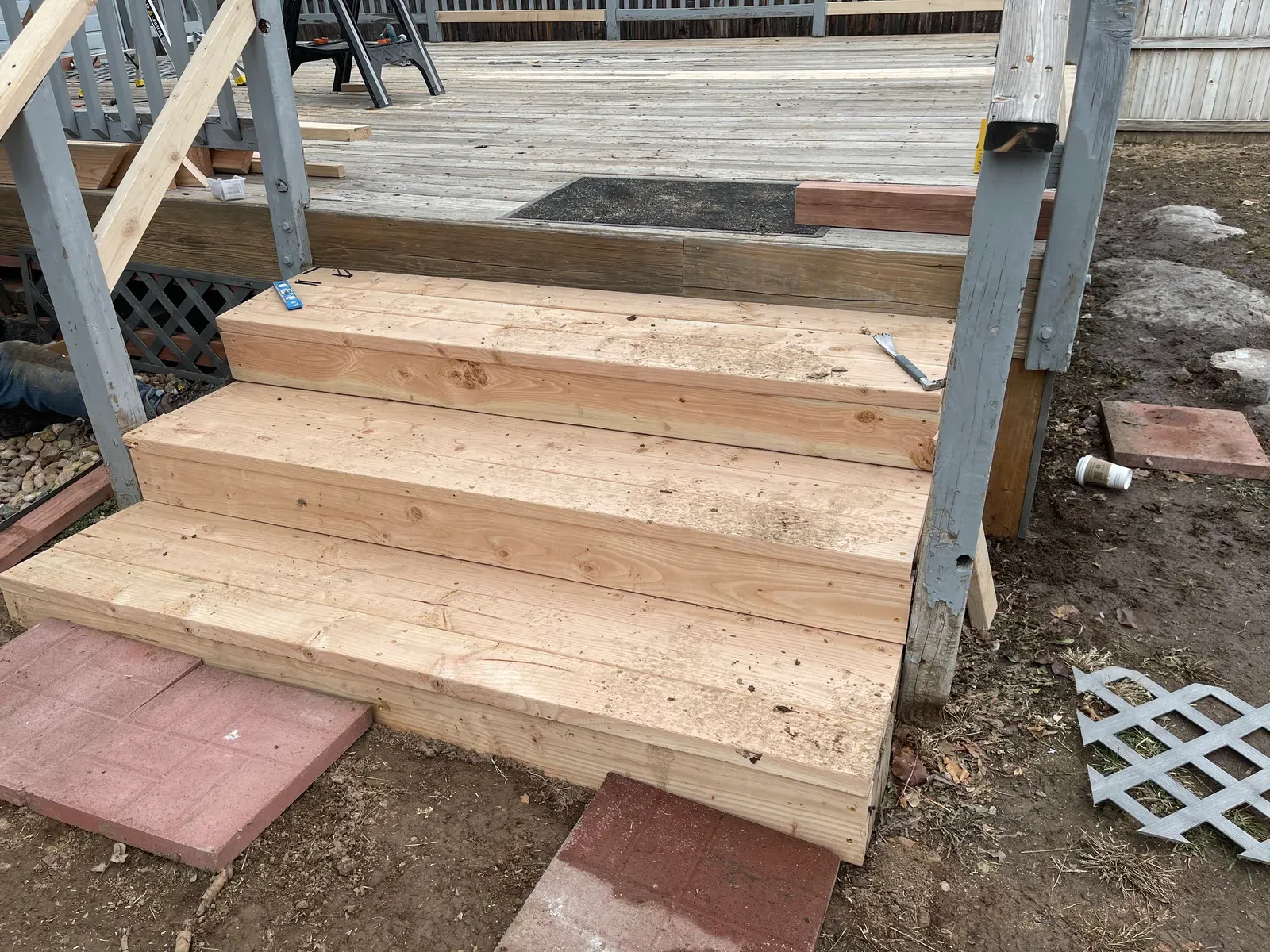 Deck railing & stairs — photo 2 of 6