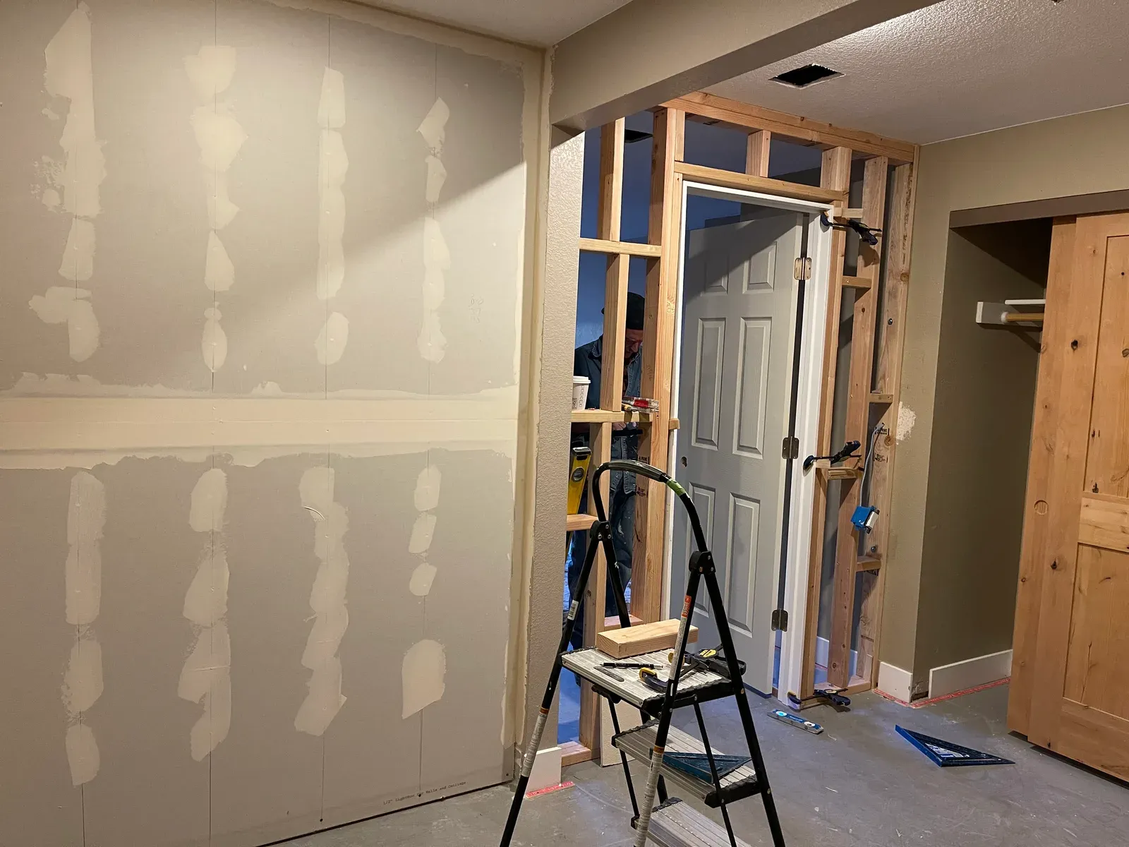 Finished basement — photo 7 of 7